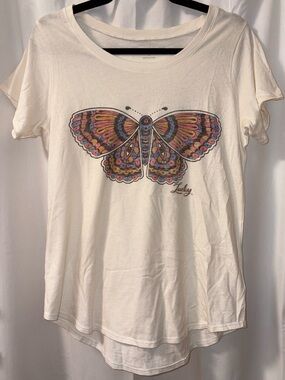 Lucky Brand Ivory Tee with Butterfly Women’s (NWOT)
